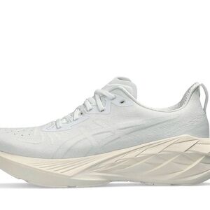 Brand New ASICS Novablast 4 Men's Running Size 8 Mens